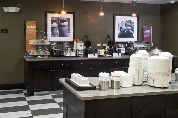 Hampton Inn Oxford / Conference Center