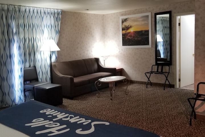 Days Inn & Suites by Wyndham Trinidad