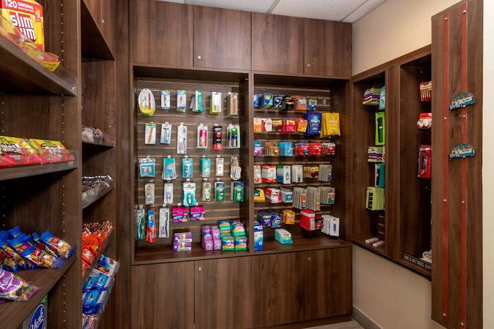 Gift Shop 27 of 30