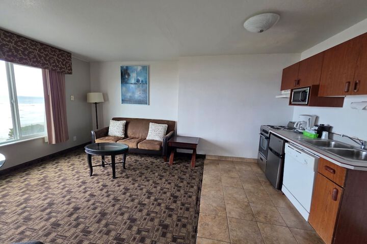 Seagrass Oceanfront Inn