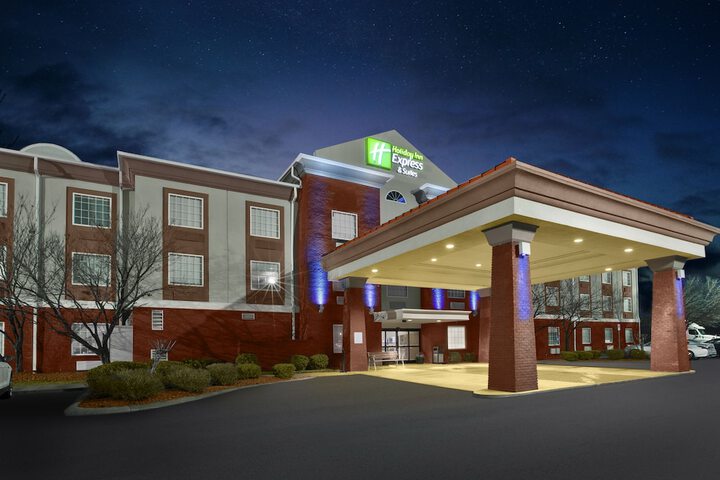 Hotel 7 of 44