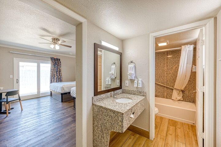 Room 16 of 55