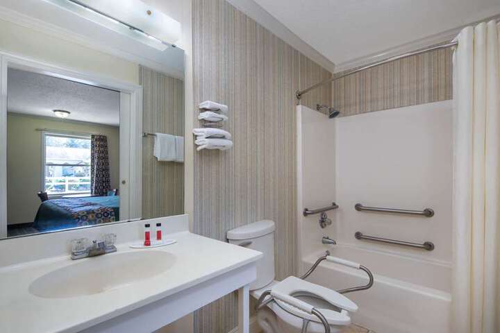 Room 16 of 17
