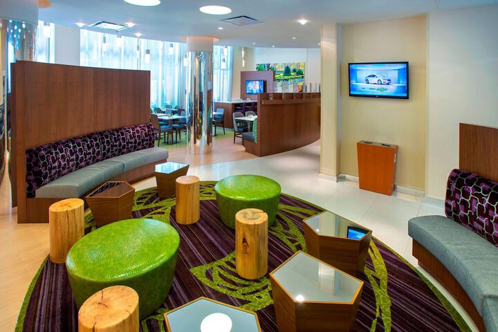 Hotel Interior 6 of 24