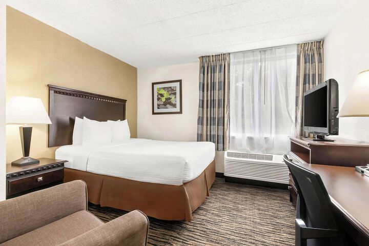 Best Western Hazlet Inn