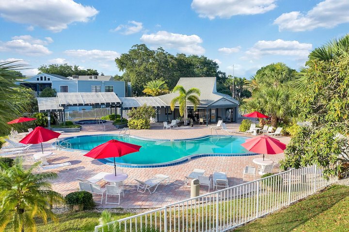 Luxury House - Sleeps 8 Golf Disney Family Fun