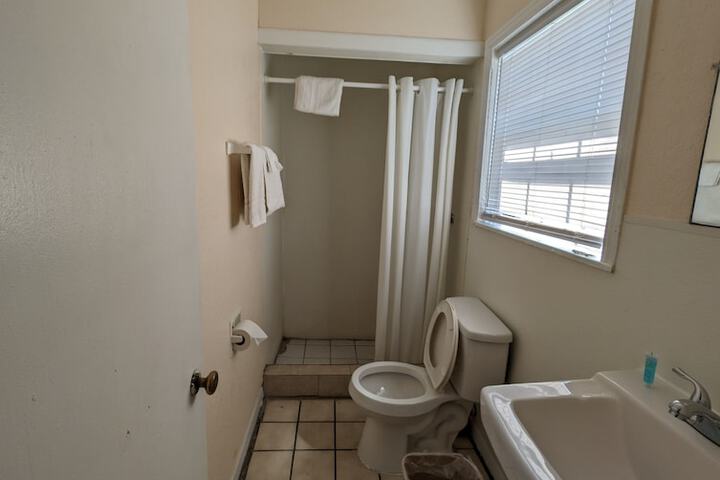 Economy Inn Kingsville