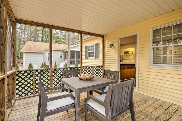 Pool Access + Fire Pit: Ocean Pines Retreat!