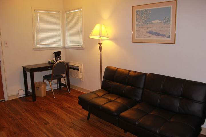 Room 28 of 55
