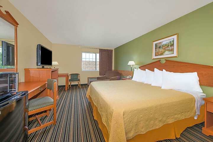 Days Inn by Wyndham Ottumwa