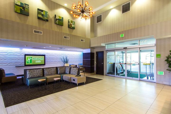 Hotel 2 of 61