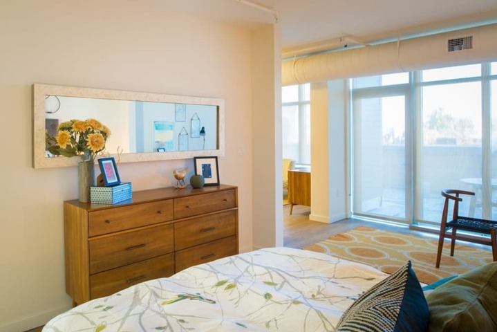 Room 14 of 28