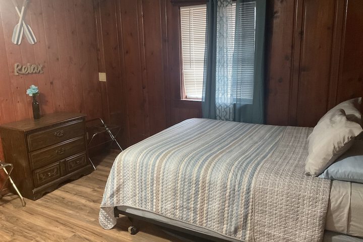 Room 8 of 25