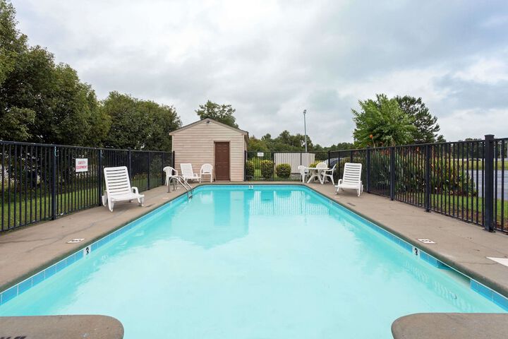 Pool 3 of 13