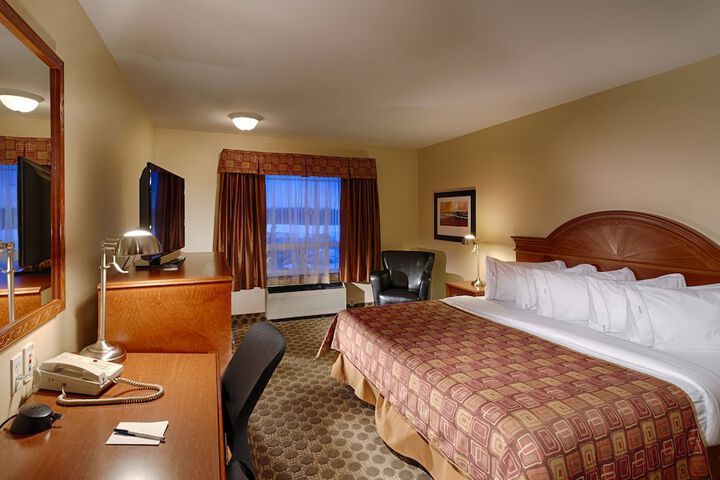 Room 11 of 24