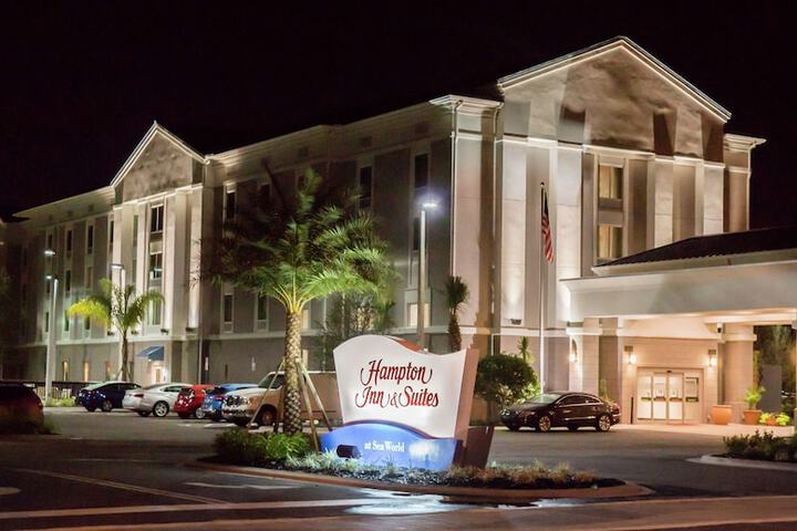 Hotel 2 of 40