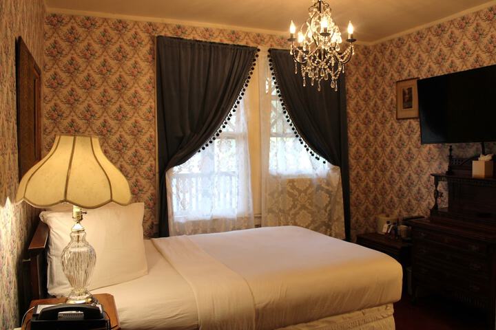 Room 43 of 52