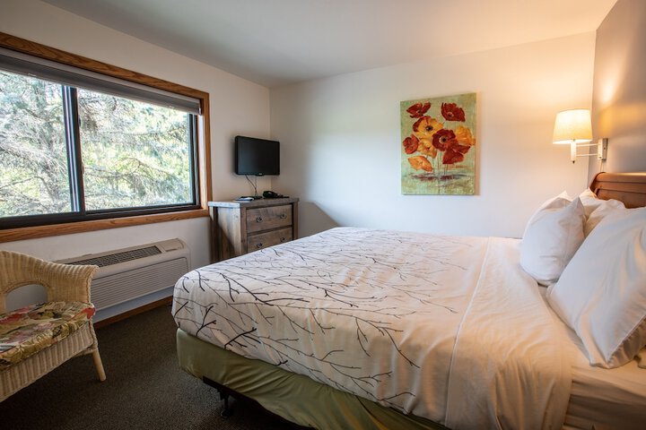 Open Hearth Lodge