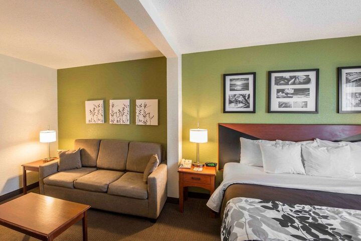 Room 36 of 50