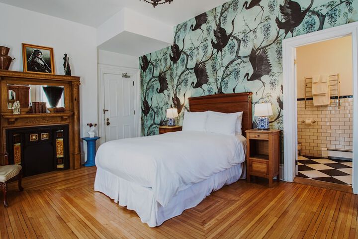 Room 20 of 46