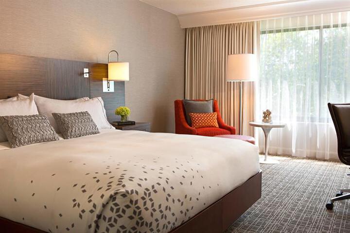RENAISSANCE WESTCHESTER HOTEL