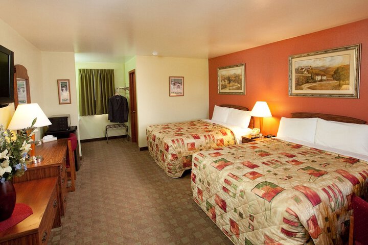 Room 7 of 15