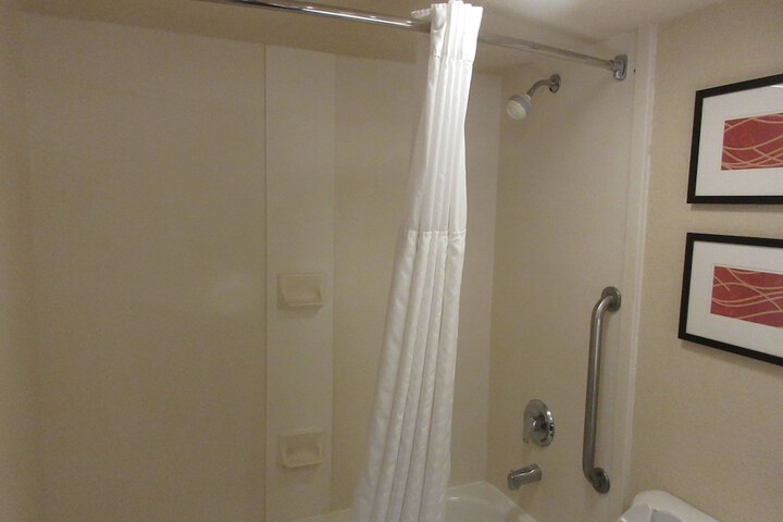 Room 38 of 54