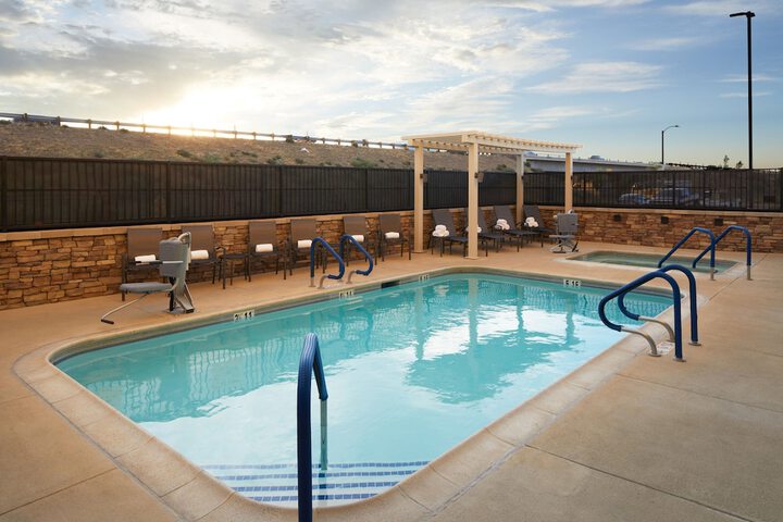 Fairfield Inn & Suites by Marriott Palmdale West