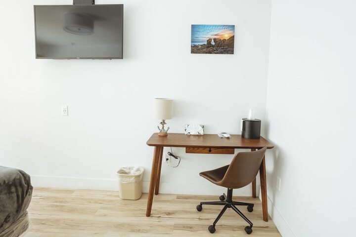 Room 42 of 67