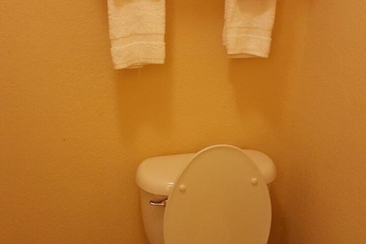 Room 29 of 63