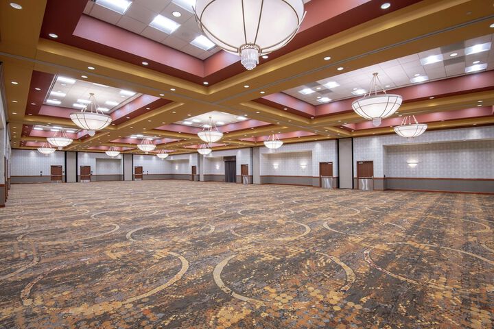 Embassy Suites Northwest Arkansas - Hotel Spa & Convention