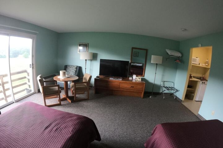 Room 34 of 57
