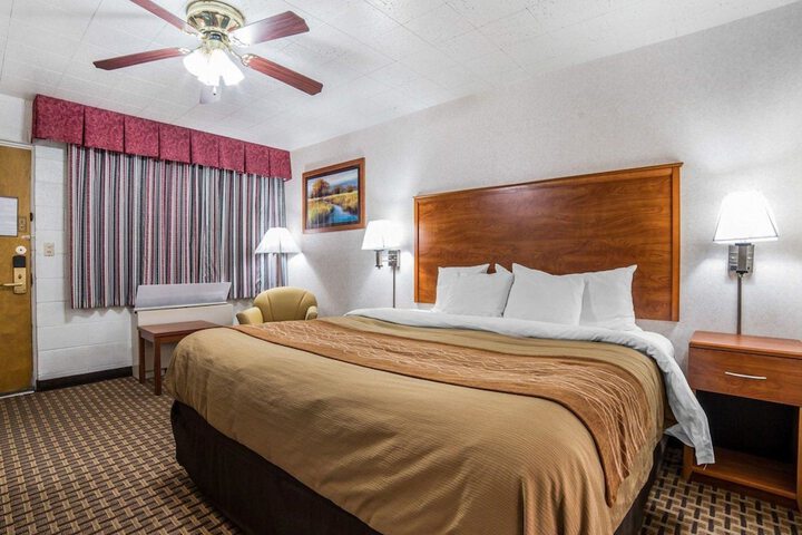 Room 14 of 25