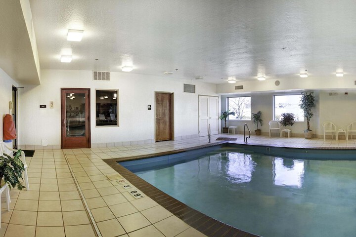 Pool 7 of 59