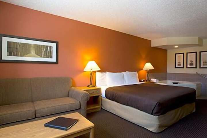 Room 16 of 24