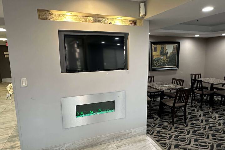 Hotel Interior 9 of 40