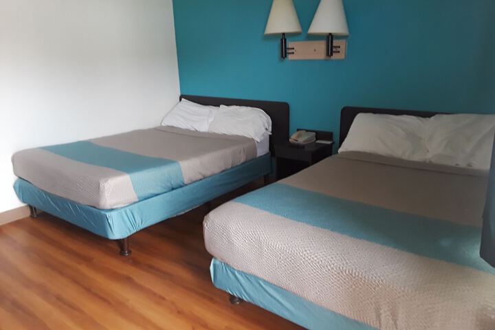 Room 22 of 43