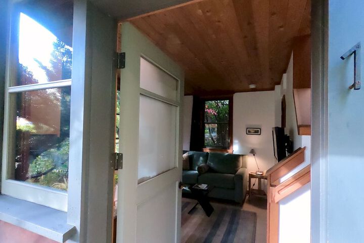 Room 113 of 143