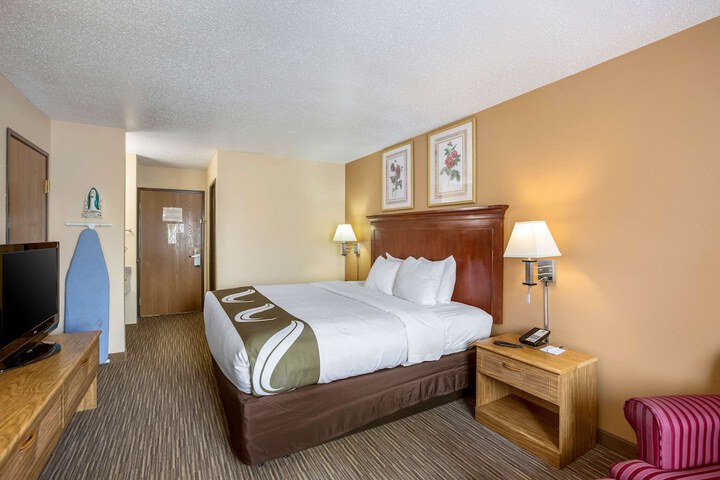 Quality Inn - Storm Lake