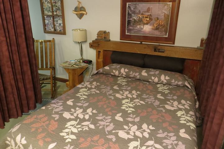 Cupola Inn Bed & Breakfast