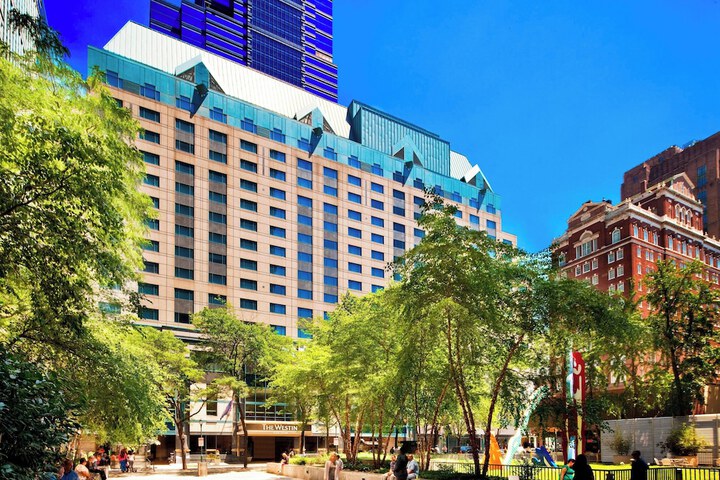 Hotel 2 of 65