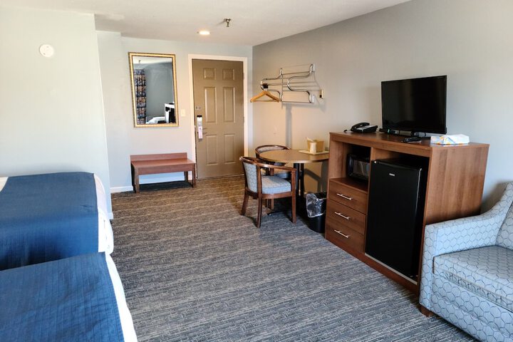 Room 26 of 49