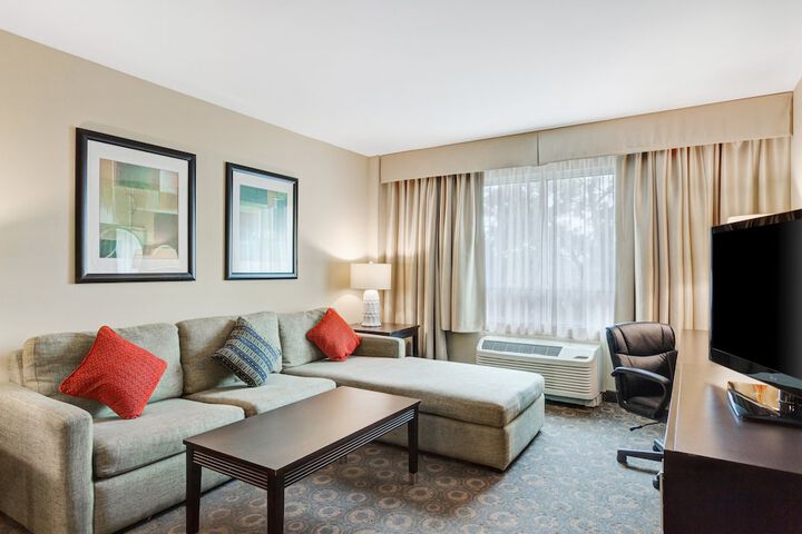 Room 25 of 115