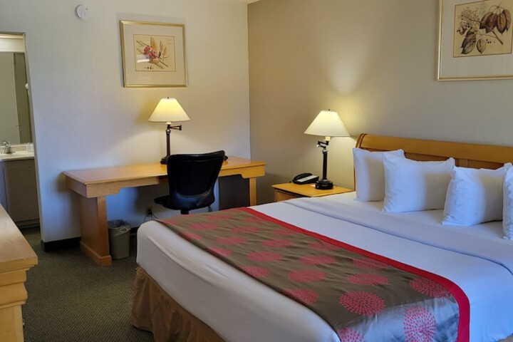 Room 20 of 44