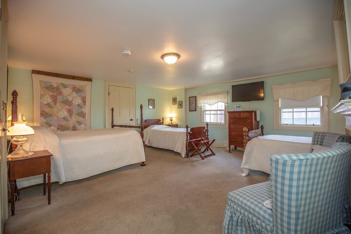 Room 40 of 115