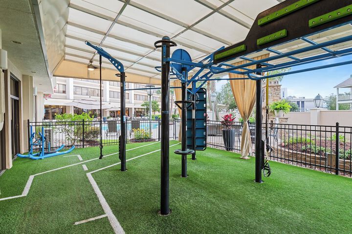 Crowne Plaza Executive Center Baton Rouge by IHG