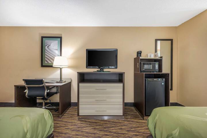 Room 22 of 26