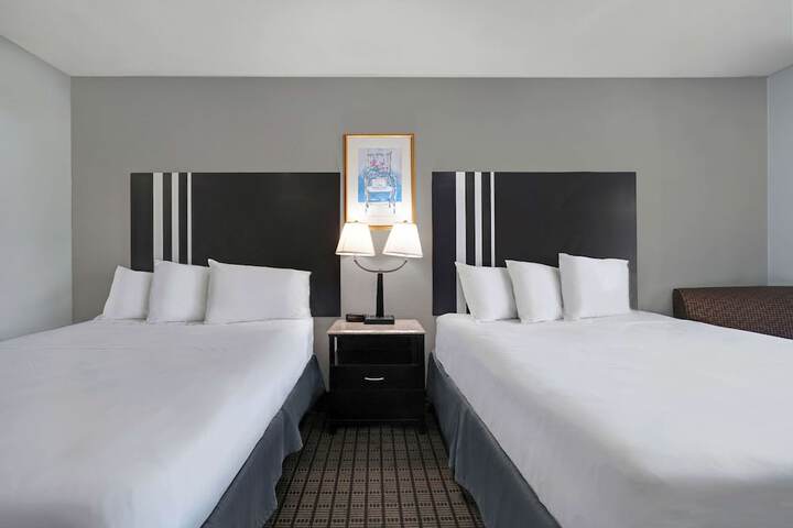 Motel 6 Washington PA