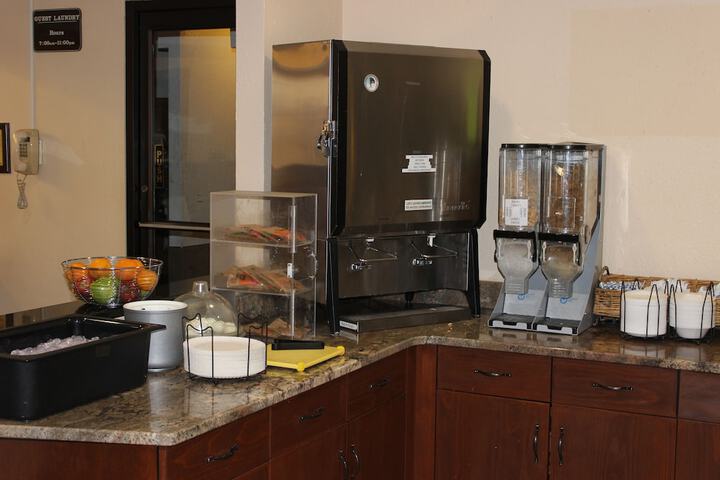 Breakfast/Coffee Service 47 of 49