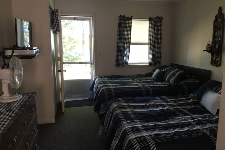Room 33 of 58